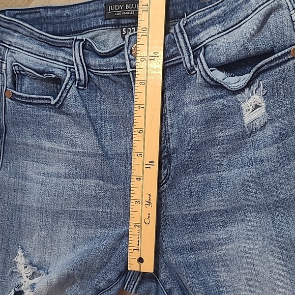 Judy Blue Jeans Women's sz 5/27 Boyfriend Fit Mid Rise Distressed Denim Jeans - Picture 15 of 15